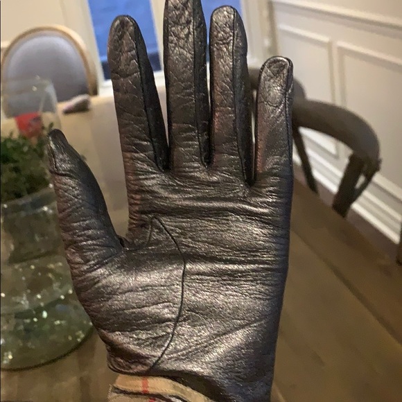 🧤Burberry leather gloves - Picture 2 of 4